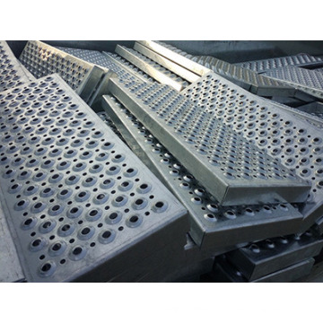 The Crocodile Mouth Checkered Plate/Stair Tread/Serrated Steel Grating